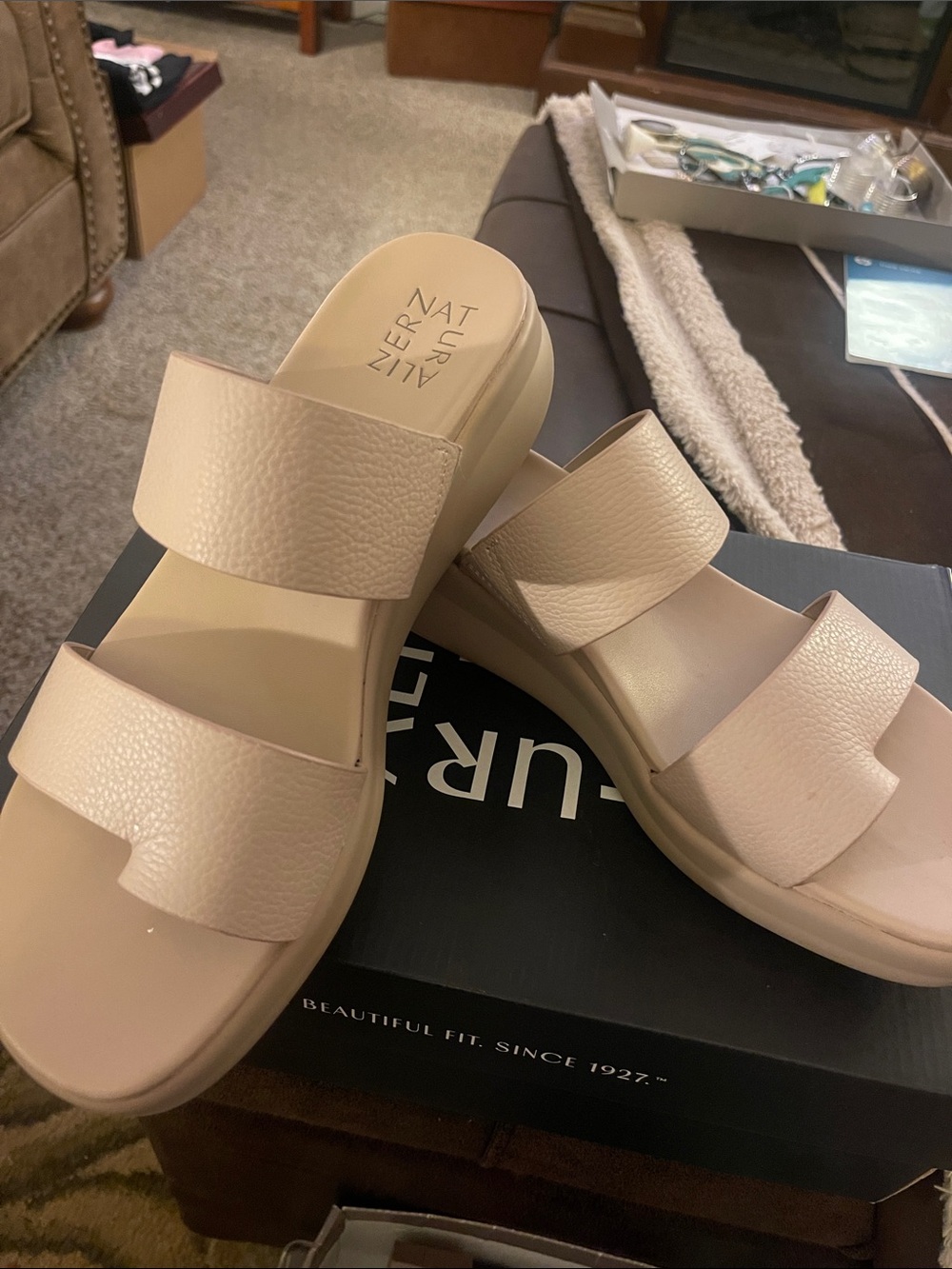 Naturalizer Women's Nude Double-Strap Slide Sandals Size 9.5 M NIB Retail $139